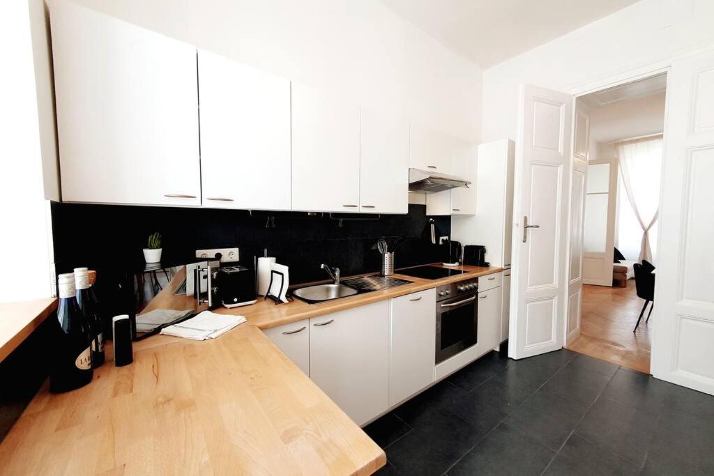 Savoir Vivre Rosinagasse Apartment Wien